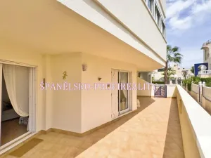 Prodej bytu 4+kk, Torrevieja, Španělsko, 57 m2