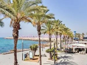 Prodej bytu 4+1, Torrevieja, Španělsko, 89 m2