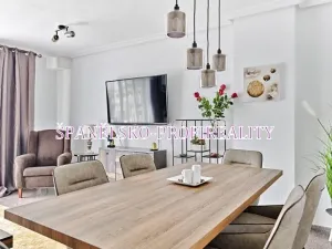 Prodej bytu 3+1, Torrevieja, Španělsko, 100 m2