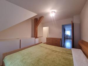 Pronájem rodinného domu, Tismice - Limuzy, 160 m2