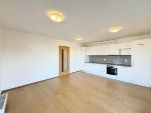 Pronájem bytu 2+kk, Liberec - Liberec I-Staré Město, Vítězná, 56 m2