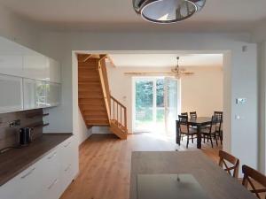 Pronájem rodinného domu, Praha - Záběhlice, Jižní II, 183 m2