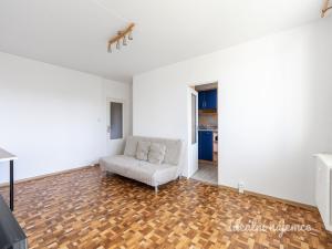 Pronájem bytu 3+1, Praha - Horní Měcholupy, Parmská, 72 m2