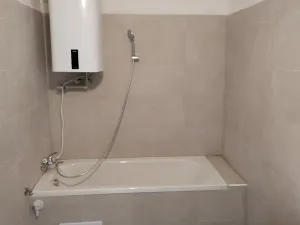 Pronájem bytu 2+kk, Pardubice, Nerudova, 50 m2