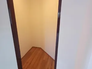 Pronájem bytu 2+kk, Břeclav, Kpt. Jaroše, 75 m2