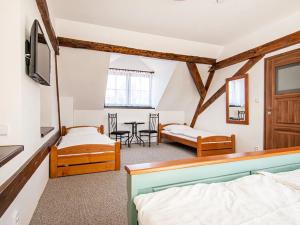 Prodej obchodního prostoru, Chocenice, 320 m2