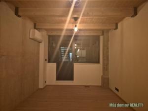 Pronájem bytu 3+kk, Praha - Vysočany, Kolbenova, 66 m2