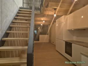 Pronájem bytu 3+kk, Praha - Vysočany, Kolbenova, 66 m2