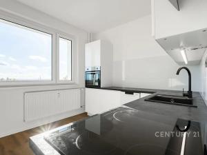 Prodej bytu 2+1, Chomutov, Kamenný vrch, 58 m2