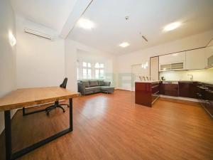 Pronájem bytu 4+kk, Praha - Vinohrady, 104 m2