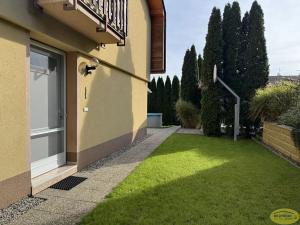 Pronájem rodinného domu, Kroměříž, Vinohrádky, 136 m2