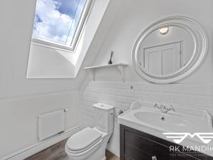 Prodej rodinného domu, Mníšek pod Brdy, U nádraží, 164 m2