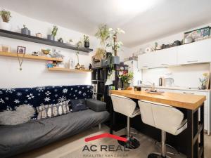 Prodej bytu 2+kk, Brno, Hostislavova, 42 m2