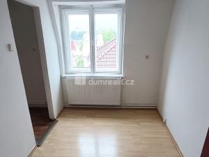 Pronájem bytu 2+1, Děčín - Děčín I-Děčín, Křížová, 80 m2