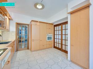 Pronájem bytu 3+1, Olomouc, Bezručova, 89 m2