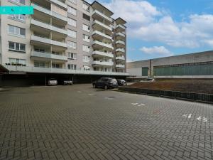 Pronájem garážového stání, Olomouc - Povel, Janského, 12 m2