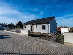 Prodej rodinného domu, Mcely, 107 m2