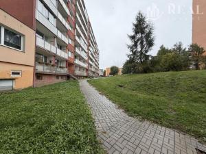 Pronájem bytu 1+1, Chomutov, Březenecká, 38 m2