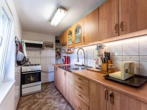 Prodej chaty, Hradčany, 61 m2