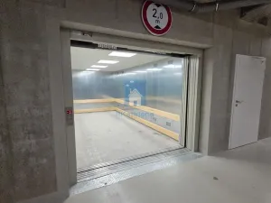 Pronájem bytu 2+kk, Praha, Maroldova, 49 m2