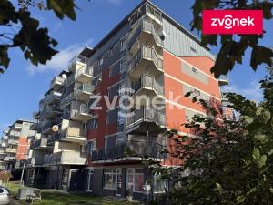 Pronájem bytu 2+kk, Zlín, Plesníkova, 52 m2