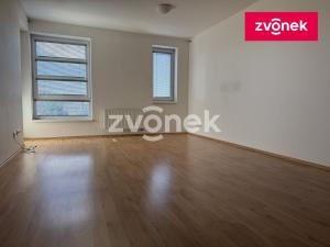 Pronájem bytu 2+kk, Zlín, Plesníkova, 52 m2
