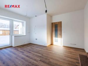 Prodej bytu 2+kk, Svoboda nad Úpou, Nádražní, 36 m2