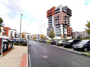 Pronájem bytu 2+kk, Praha - Letňany, Hlučkova, 59 m2