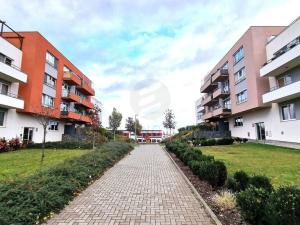 Pronájem bytu 2+kk, Praha - Letňany, Hlučkova, 59 m2