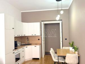 Pronájem bytu 1+1, Praha - Smíchov, Pavla Švandy ze Semčic, 44 m2