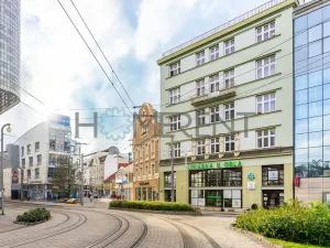 Pronájem bytu 3+1, Liberec - Liberec III-Jeřáb, nám. Soukenné, 106 m2