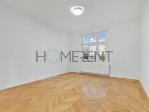 Pronájem bytu 3+1, Liberec - Liberec III-Jeřáb, nám. Soukenné, 106 m2