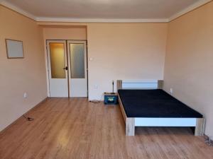 Pronájem bytu 2+1, Plzeň, Brožíkova, 52 m2