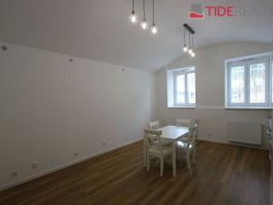 Pronájem bytu 2+kk, Praha, Svobodova, 50 m2