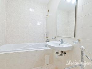 Pronájem bytu 4+1, Brno, Prušánecká, 89 m2