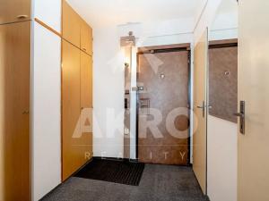 Prodej bytu 2+kk, Praha - Černý Most, Generála Janouška, 45 m2