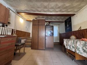 Pronájem bytu 2+1, Praha - Ruzyně, Kralupská, 90 m2