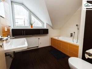 Pronájem rodinného domu, Cheb, Na Nivách, 130 m2