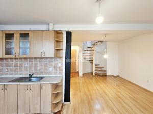 Pronájem bytu 2+kk, Kolín, Politických vězňů, 70 m2