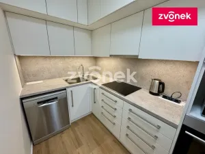 Pronájem bytu 2+kk, Zlín, Nad Stráněmi, 60 m2