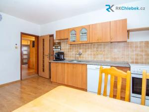 Prodej rodinného domu, Lomnice, 180 m2