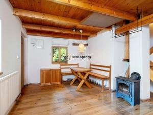 Prodej chaty, Slapy, 52 m2