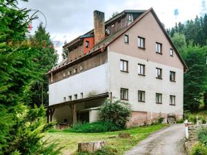 Prodej ubytování, Deštné v Orlických horách, 550 m2