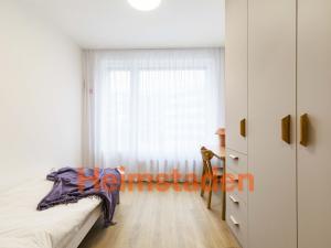 Pronájem bytu 2+1, Praha - Holešovice, U Pergamenky, 36 m2