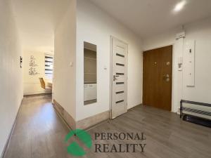 Prodej bytu 3+1, Jirkov, Červenohrádecká, 68 m2