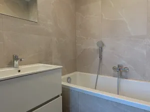 Pronájem bytu 3+1, Olomouc, Řezáčova, 68 m2