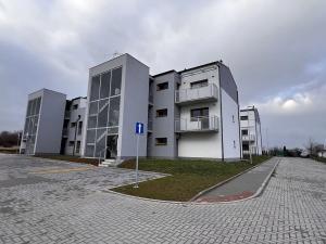 Pronájem bytu 2+kk, Znojmo, Třešňová, 66 m2