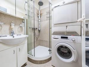 Prodej bytu 2+kk, Praha - Hostivař, Záveská, 48 m2