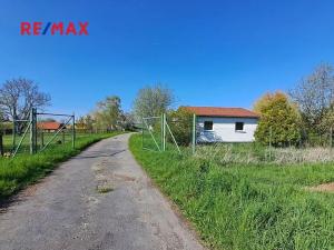 Pronájem skladu, Dolní Chvatliny, 3690 m2