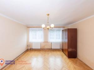 Prodej bytu 2+1, Sobotín - Petrov nad Desnou, 57 m2